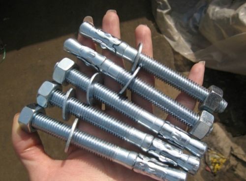 Wedge anchor bolt