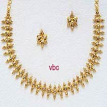 Uncut Diamond Necklace Set