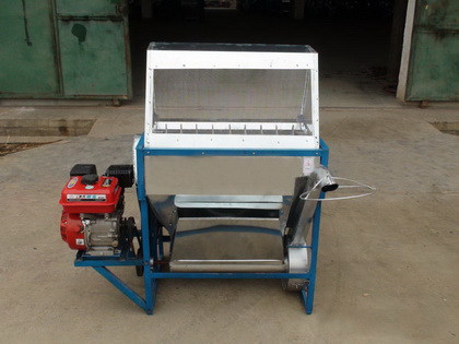 Small Paddy Thresher