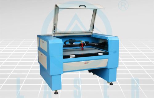 Embroidery Laser Cutting Machine