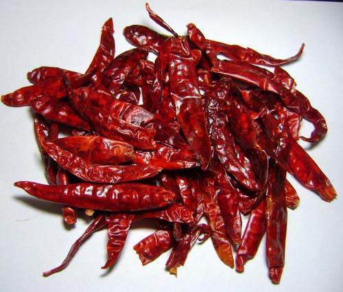 Natural Dried Red Chilly, Moisture : 10-15%