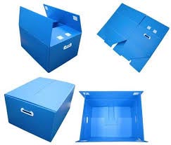 Rectangular Plastic Cartons, For Goods Packaging, Size : Standard