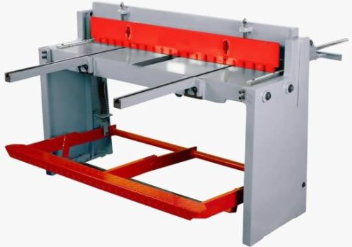 Treadle Guillotine Shearing Machines, Brand Name : Acuz