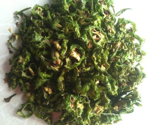 Dehydrated Green Chili Flakes