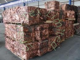 Red copper wire scrap