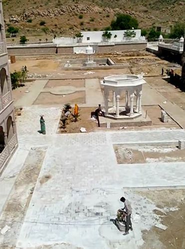 Square Under10 Makrana Marble