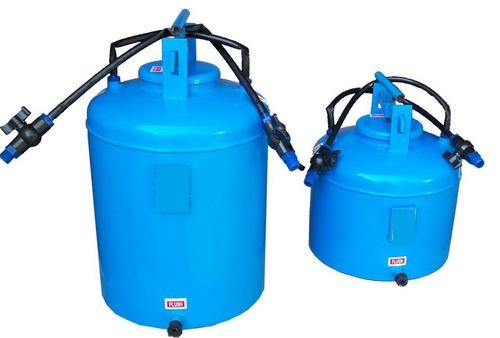 Blue Magic Fertilizer Tank, Size : 30/60/90/120/160 Ltr.