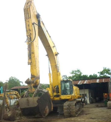 Excavators, Brand Name : KOMATSU