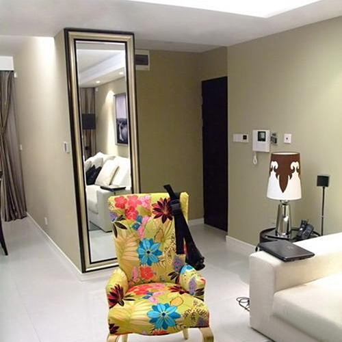 Full Lenght Mirror, Brand Name : Bolen