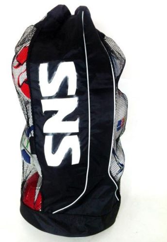 Nylon Soccer Bag, Feature : Adjustable Strap, Attractive Looks, Classy Design, Dirt Resistant, Elegant Style