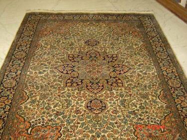 Kashmiri Carpets