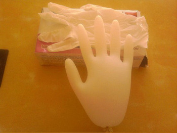 Disposable Vinyl Gloves
