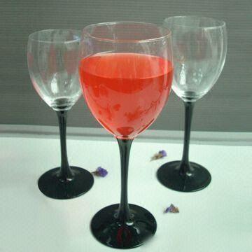 AVENUE WAY Wine Glass