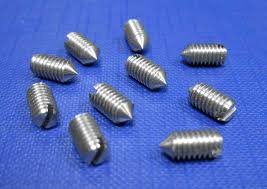 Cone Pointed Slotted Studs