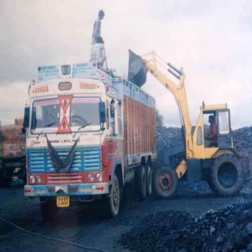 Automatic Wheel Loader, For Construction, Certification : ISI Certified