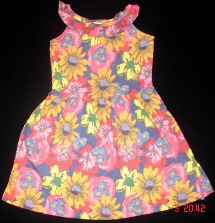 Export Surplus Girls Frocks