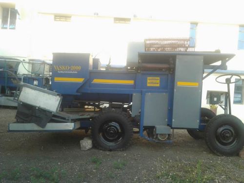 VASKO Soil Brick Machine