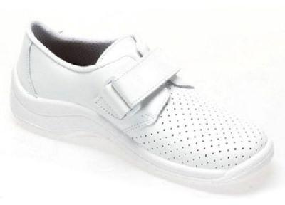 Hospital Shoe, Punched Upper