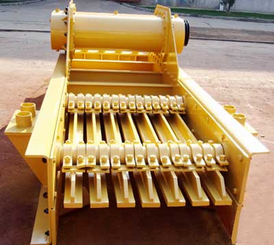 Vibrating Feeder, Availability : 100-200kg