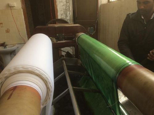 Woven Herbal Dyed Linen Fabric, For Garments, Certification : ZDHC