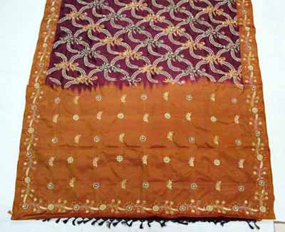 Sleeveless SKP-E.M-A004 Embroidered Silk Sarees