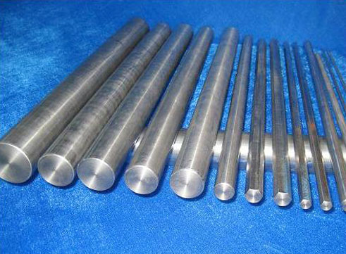 Alloy Steel Round Bars, Feature : Corrosion Resistant, Precisely Designed, Excellent Quality, High Efficiency