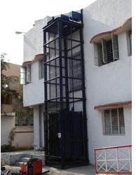 Material Handling Lift