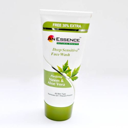 An Essence Deep Sensitive Face Wash