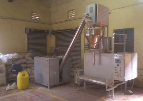 Semi Automatic Filling Machine For Powder.