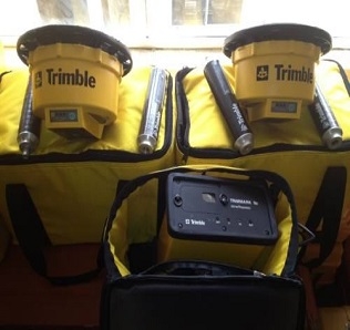 GPS System, Brand Name : Trimble