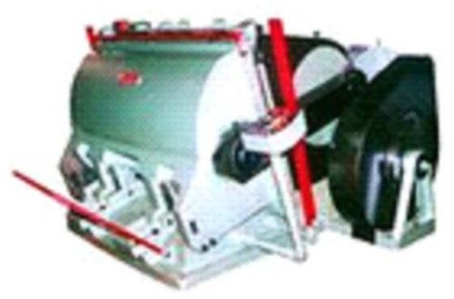 Die Punching & Creasing Machine