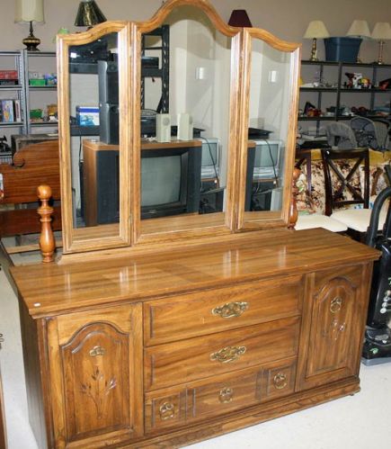 Wooden Dressing Table