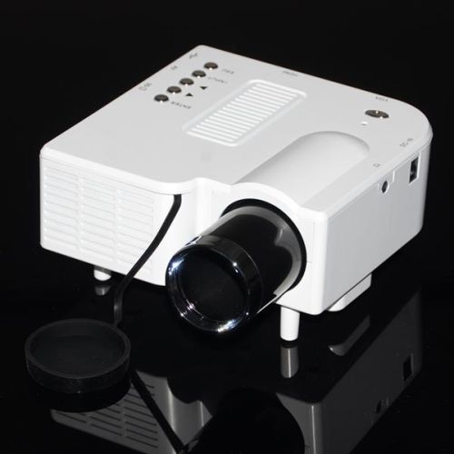 Barcomax Supply Mini LED Native 320*240p Projector