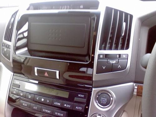 2015 New Toyota Land Cruiser V8- RHD Car