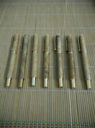 Nan Gold Pen Introduction Refers To Gold Phoebe Phoebe Lobular Frame H