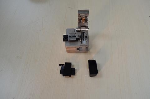 Optical Fiber Cleaver, Dimension : 63mm(W)×76mm(D) ×63mm(H)