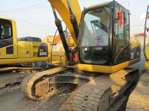 Used Excavator, Driven Type : Hydraulic, Mechanical