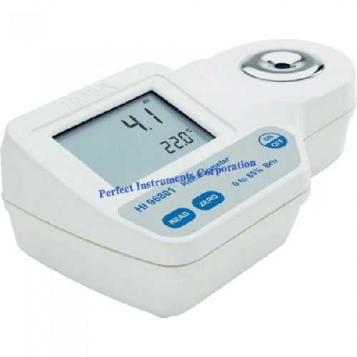 Refractometer