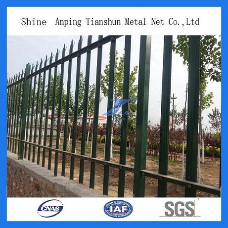 Garden Palisade Fence