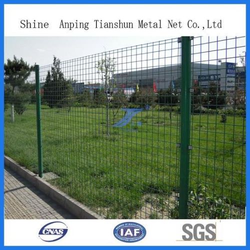 High Way Metal Fence