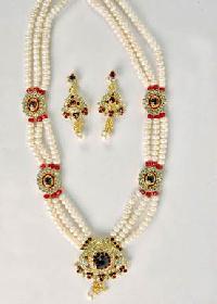 Bridal Pearl Necklace Set