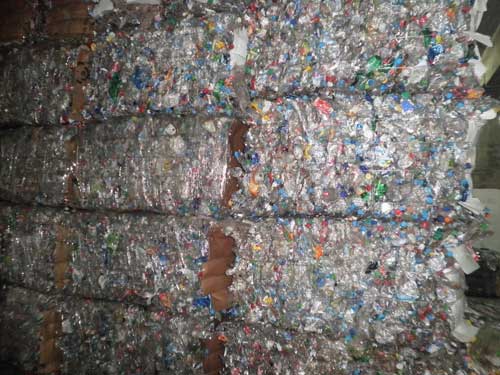 Pet bottles, Material : Plastic