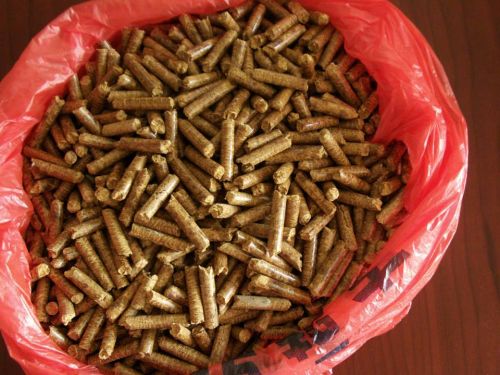 Wood Pellets, Quality : Superior