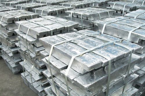 Lead Ingots Application : For batteries