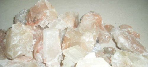 Quartz lumps