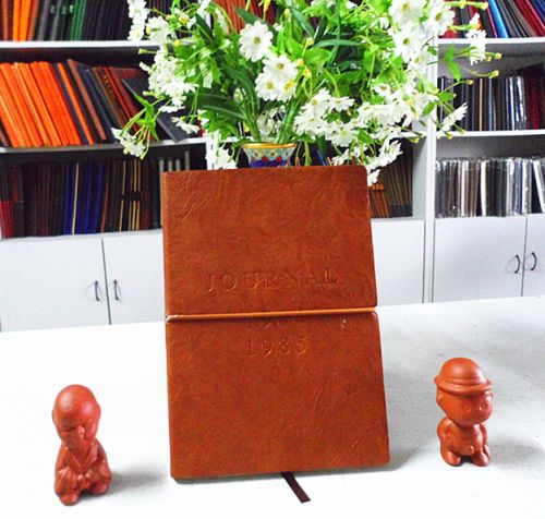 Notebook With Elastic Band customized, Cover Material : Leather