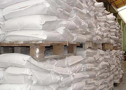 Titanium dioxide, Packaging Type : White