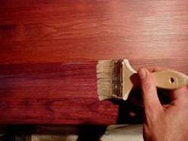 Insulating varnish