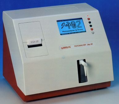 Semi-automatic Analyzer