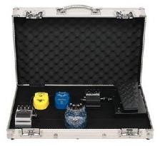 Aluminum Pedal Case 32x16x3.5 inches, Packaging Type : Silver